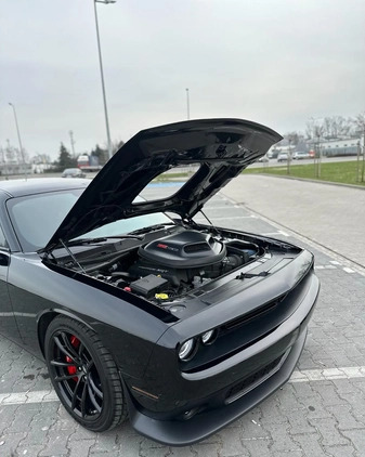 Dodge Challenger cena 235000 przebieg: 9000, rok produkcji 2021 z Września małe 254